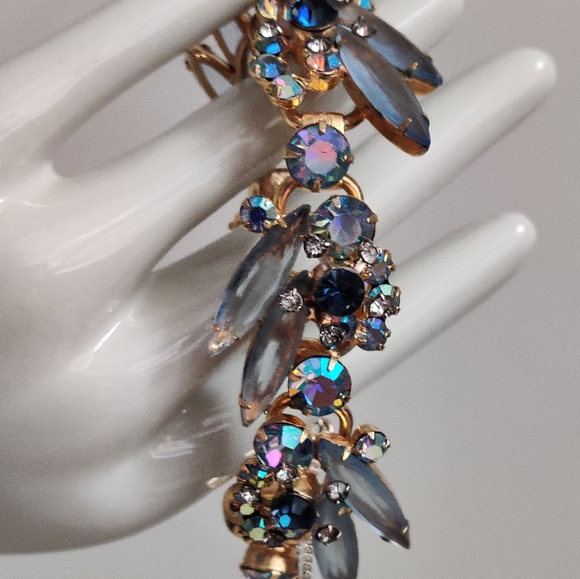 Dazzling Juliana Five Link Bracelet - Picture 10 of 16